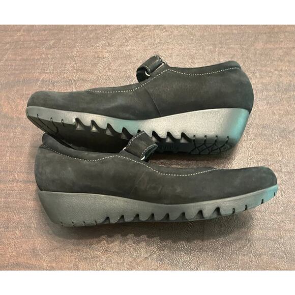 Munro American Walking Wedge Black Suede Mary Jane Size 7.5‎ Comfort Casual - Picture 3 of 7